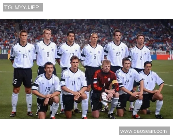 德国足球明星约会揭秘:浪漫背后的故事与情感纠葛 德国足球明星约会揭秘:浪漫背后的故事与情感纠葛